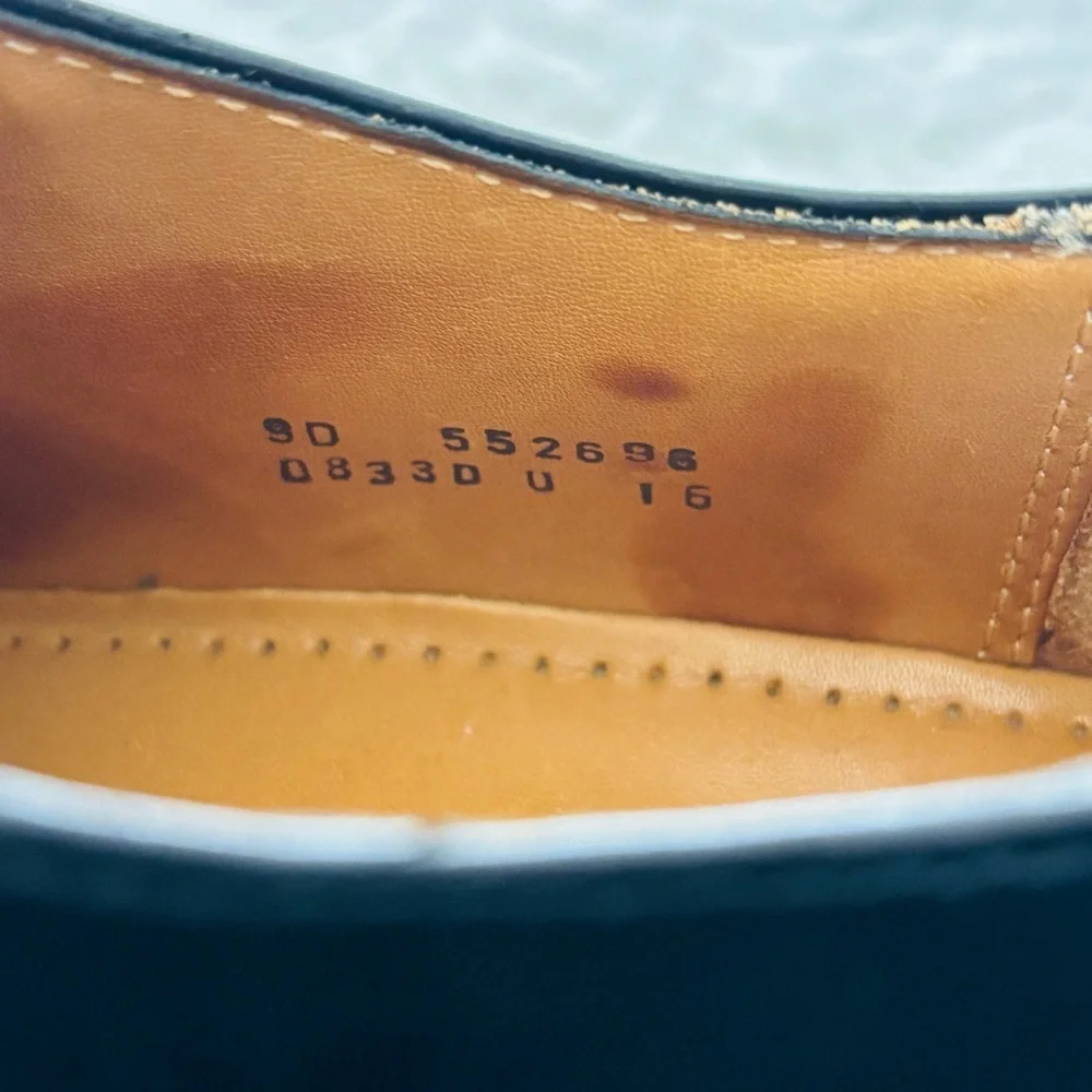 Cole Haan Black Leather Oxfords size 9 D